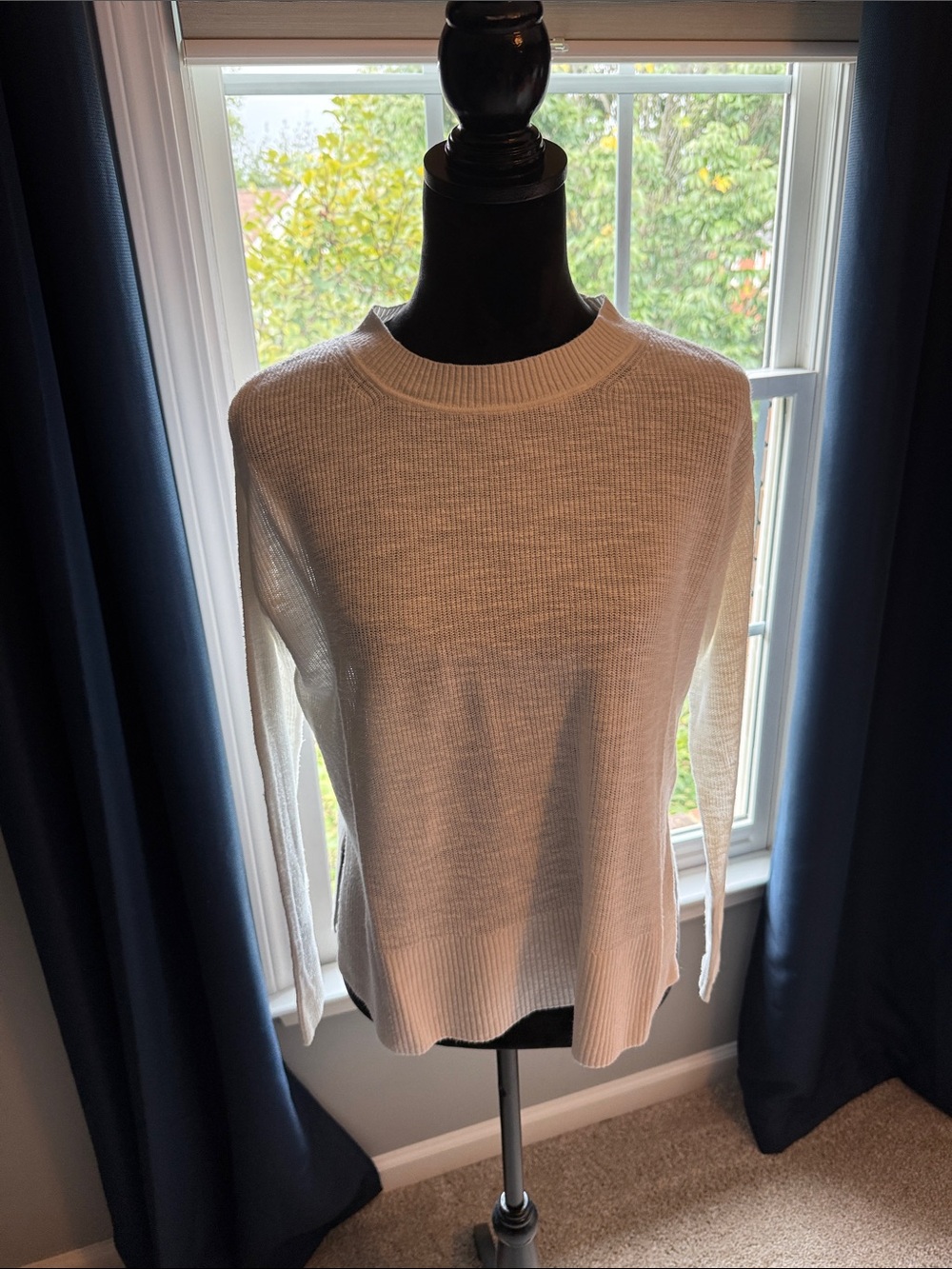 Linen Banana Republic sweater white extra small